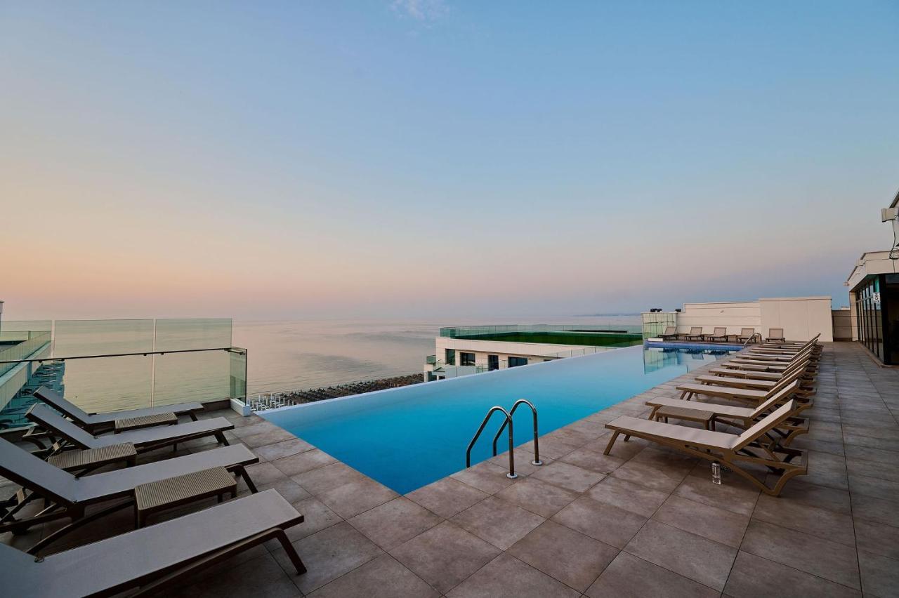 Wave N' Sea Apartment In Infinity Beach Resort - Parking Mamaia Exterior foto